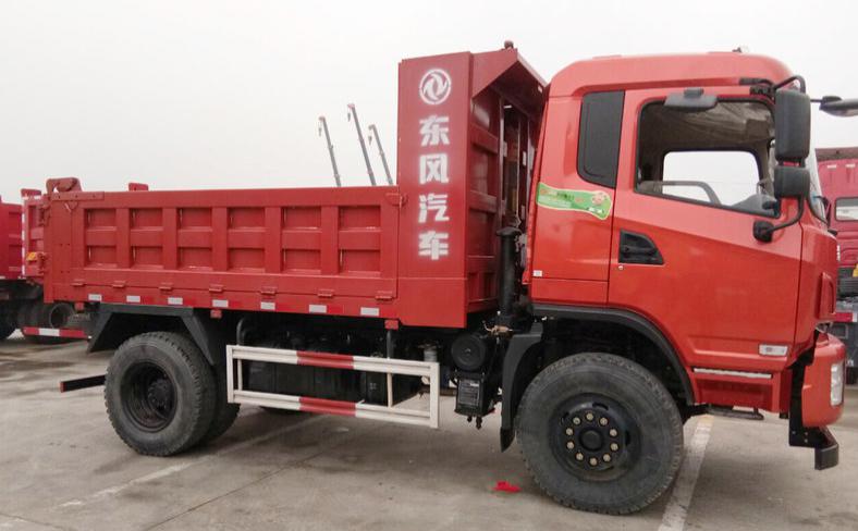 شاحنات قلابة Dongfeng 3T 4x2