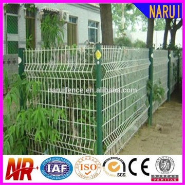 Yard Guard PVC Coated Wire Mesh Fence