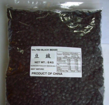 Dried salted black beans for stew making