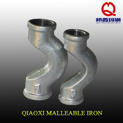 cross joint pipe fitting