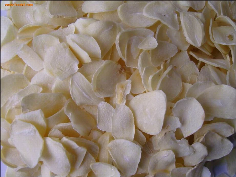 New Crop Wholesale Dehydrated Garlic Flakes