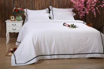 Elegant Four-Piece Bed Sheet Set