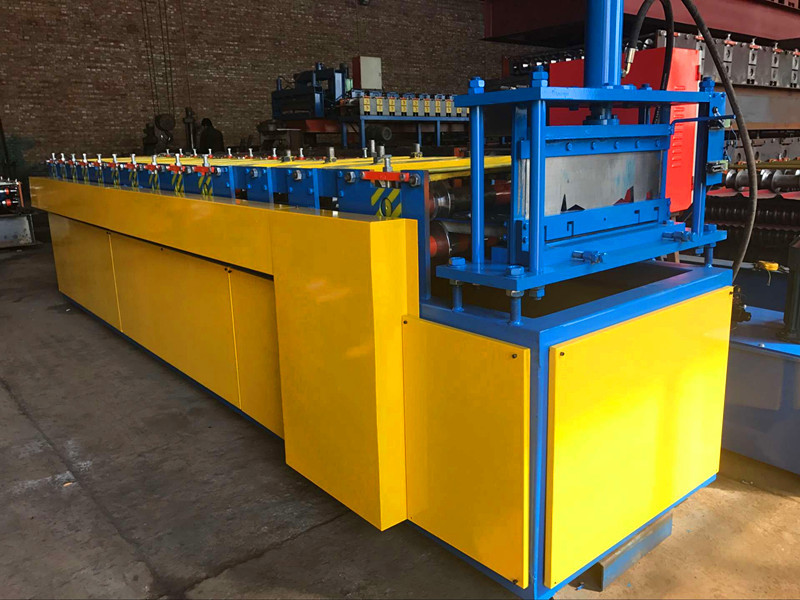 Standing seam / Self lock roofing tile roll forming machine