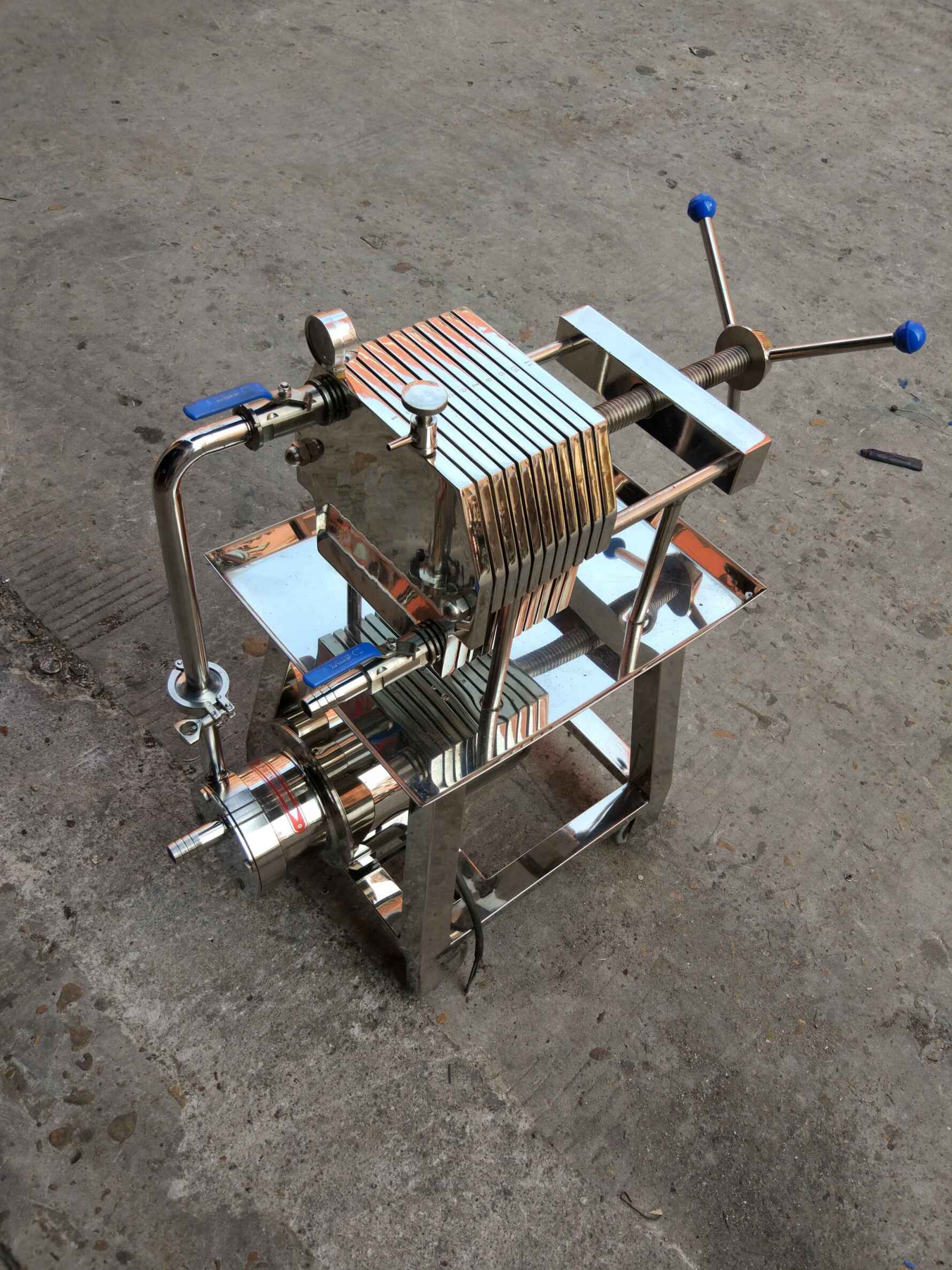 Low Price Guaranteed Quality Beverage/beer Plate Frame Filter With Electric Pump Sale