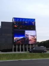 The Best Service Outdoor Curtain LED Display
