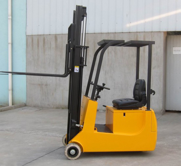 CPD electric forklift