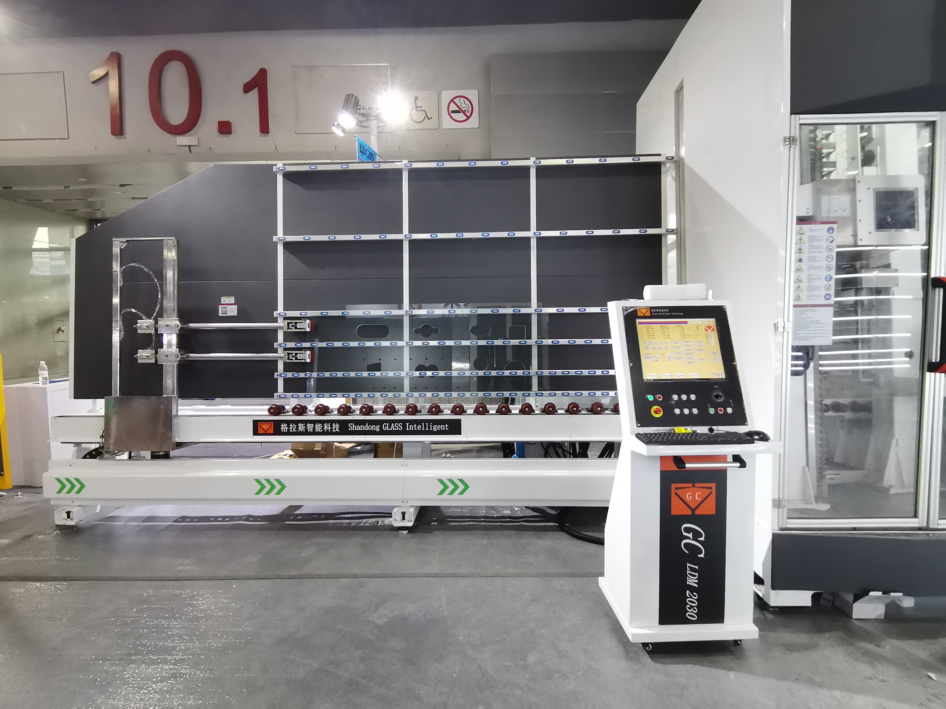 CNC glass drilling machine