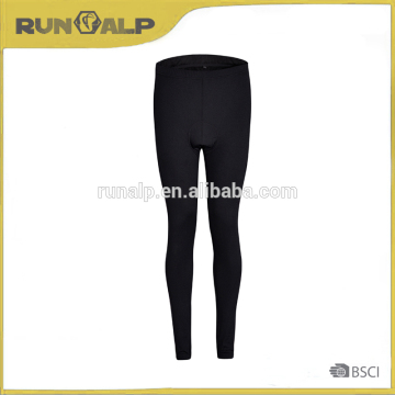 elastic cycling pants with red pad