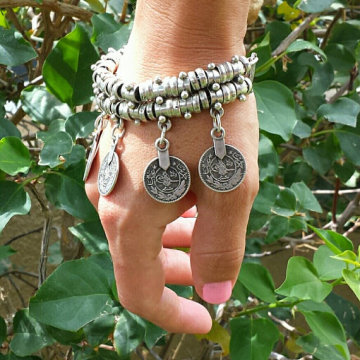 Retro Fashion Anklet Bracelet Carved Coins Short Bracelet Alloy Jewelry