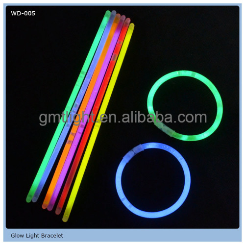 glow stick straw with whistle