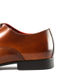 Klasik kahverengi iş ayakkabıları