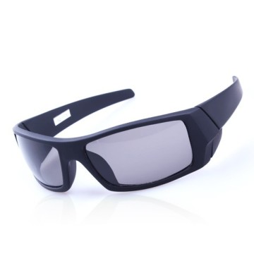 China UV400 sunglasses Polarized Glass high quality