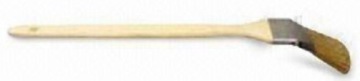 Wood handle white bristle bend brush