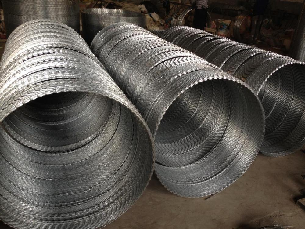 High Quality Hot galvanized Razor Barbed Wire Concertina