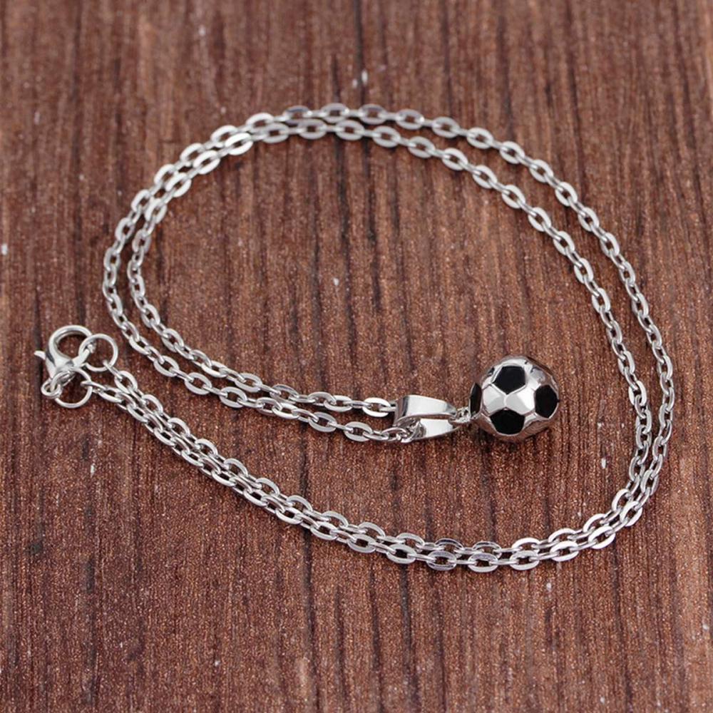 Bijoux de sport Collier de football en acier inoxydable pour hommes et femmes Pendentif de charme de football avec chaîne