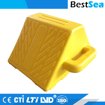 factory direct price rubber wheel chock/ Chinese wheel stoper