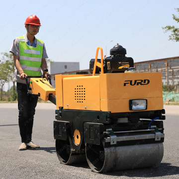 EPA ve Euro 5 ile tamamen hidrolik 800kg çift çelik yol silindiri