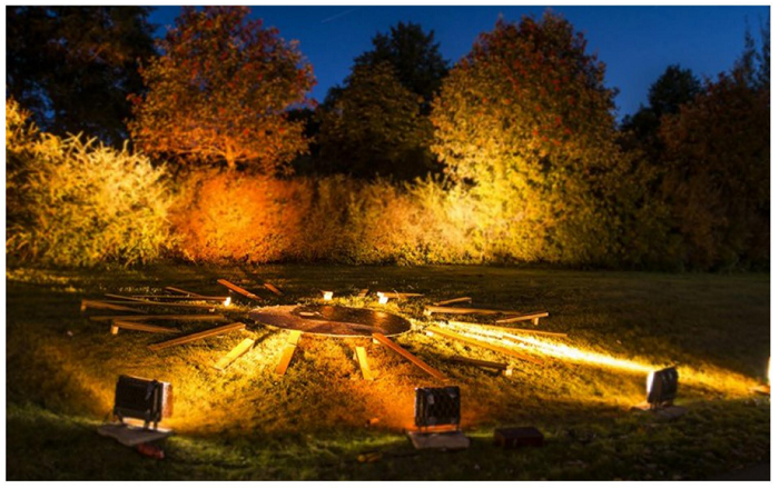 Los reflectores LED se utilizan para la iluminación de acento de edificios.