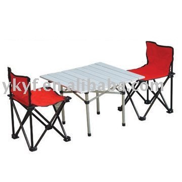 camping table and chair