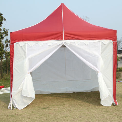 Pop up canopy