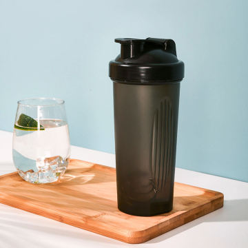 Customizable 600ml Eco-friendly BPA-Free Protein Shaker Bottles with Personalized Logo for Wholesale
