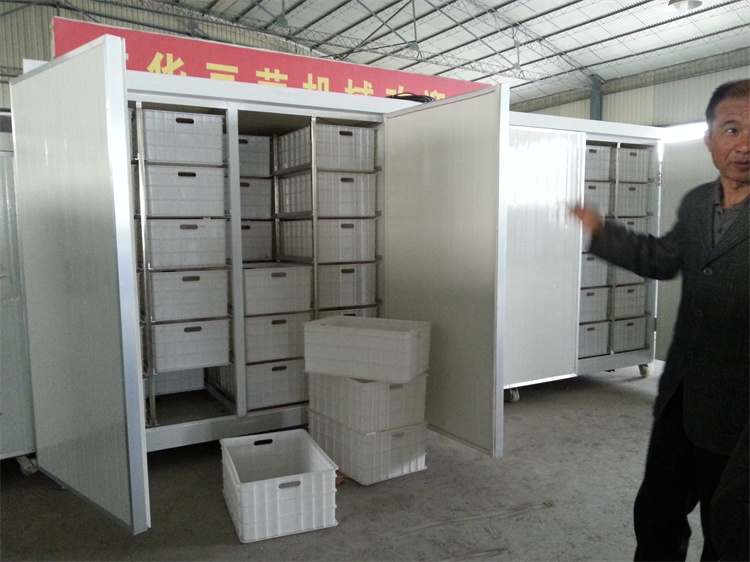 Multi-function hydroponic growing systems greenhouse