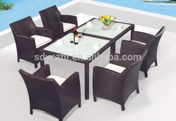 Cheap outdoor rattan dining set restaurant tables and chairs