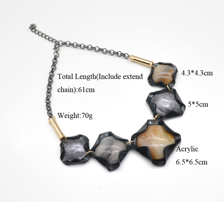 2021 hyperbole shape acrylic chain jewelry for women unique black gold statement necklace