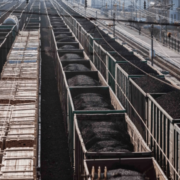 Precision speed loading train loading station