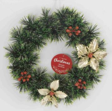 CHRISTMAS WREATH WITH BERRIES