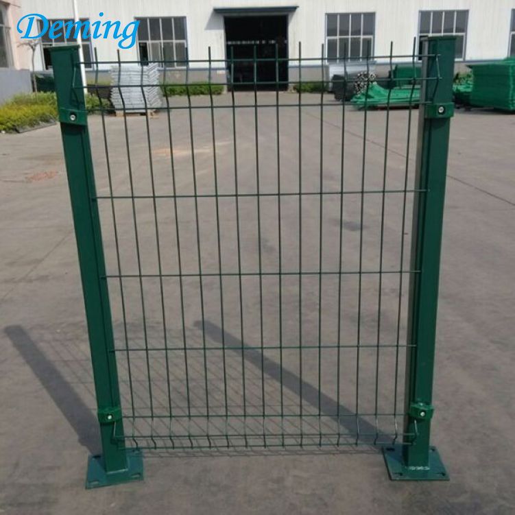 Powder Coated Welded V Style Wire Mesh Fence