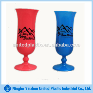 Pinked colored plastic hurricane glass in solid color