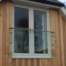 Landscape component stainless steel railing support