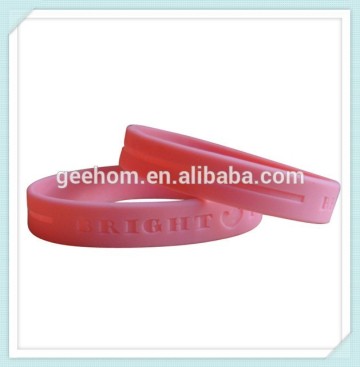 debossed logo silicone bracelets