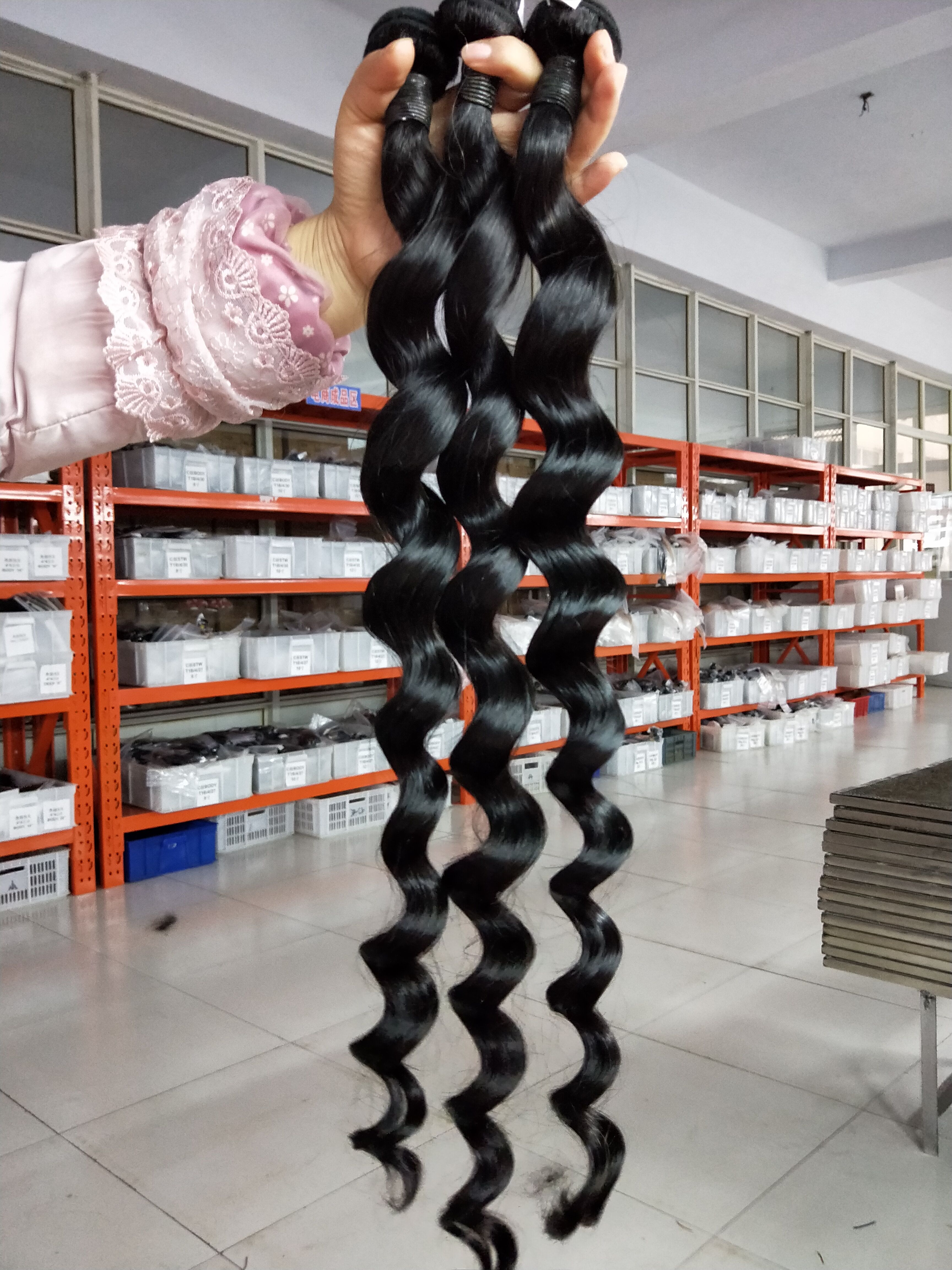 Cheap Brazilian Loose Wave Hair Weave Bulk Bundles, CuticalAligned Loose Wave Hair Extensions Brazilian hair in Brazil