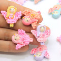 Ziemlich neueste 2020 neuartige Harzperlen flacher Rücken Flügel Mädchen Körper Cartoon-Stil Kawaii Beliebte Cabochons für Craft Decor Aufkleber