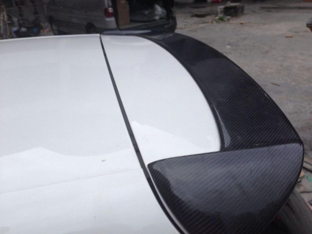 Carbon Fiber Rear Roof Spoiler Wing for VW Volkswagen VI MK6 Golf 6 2010 - 2013