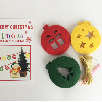 Christmas DIY felt bunting banner and flag