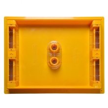 Top Australian Beehive Feeders: Square Bee Feeders and Top Water Feeders - Complete Beekeeping Kits