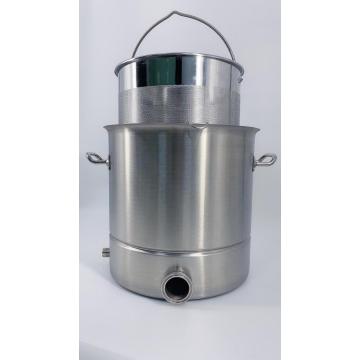 Durable and attractive stainless steel wine barrel