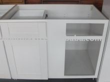 White Shaker Kitchen Cabinet