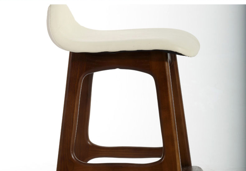Haute qualité moderne en gros tabouret en bois haut chaises de bar coloré chaise de bar en bois massif