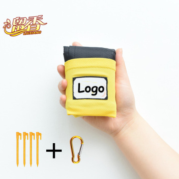 Waterproof Picnic Blanket Beach Blanket Waterproof Sandproof Camp Blanket for Hiking Festival