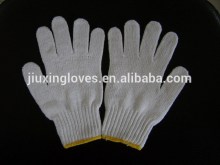 Bleached white cotton hand gloves