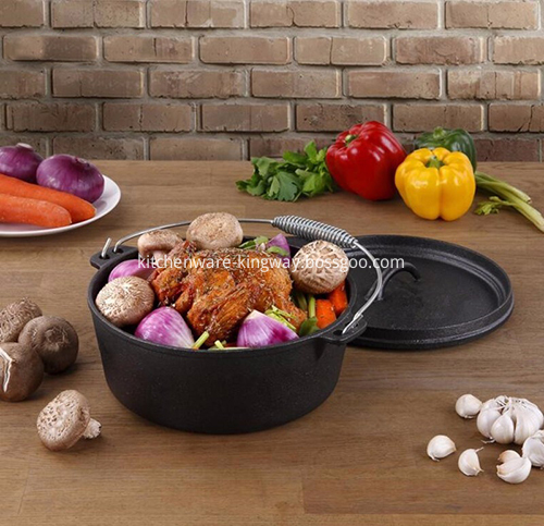 Cast Iron Dutch Oven With Grill Pan and Griddle