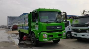 Export 5000 liters small Vacuum Road Sweeper Vehicle