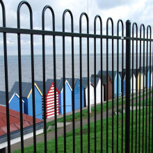Bow Top Fence For Amusement Park