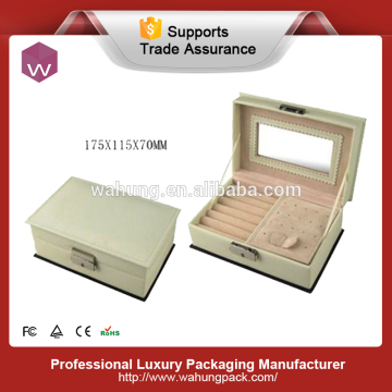 Square modern jewellery box wholesale leatherette jewellery boxes