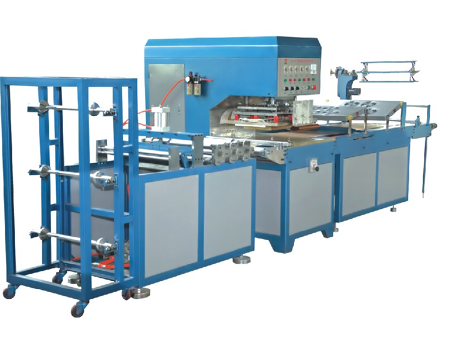 Automatic high frequency reflective material welding machine