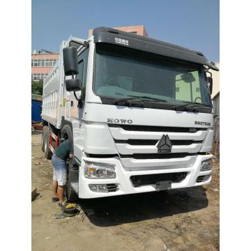 Truk tipper HOWO dengan 10-30 ton